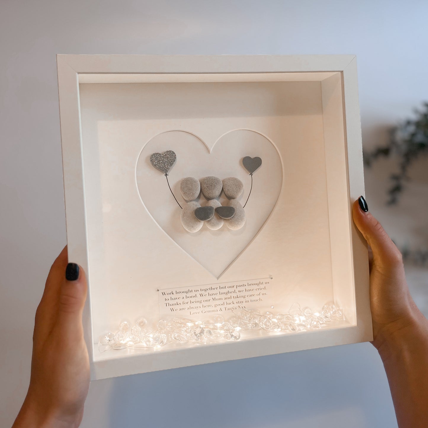 Mums personalised pebble art picture frame